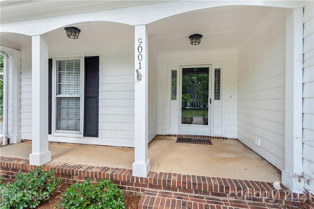 9001 Landsburg Lane