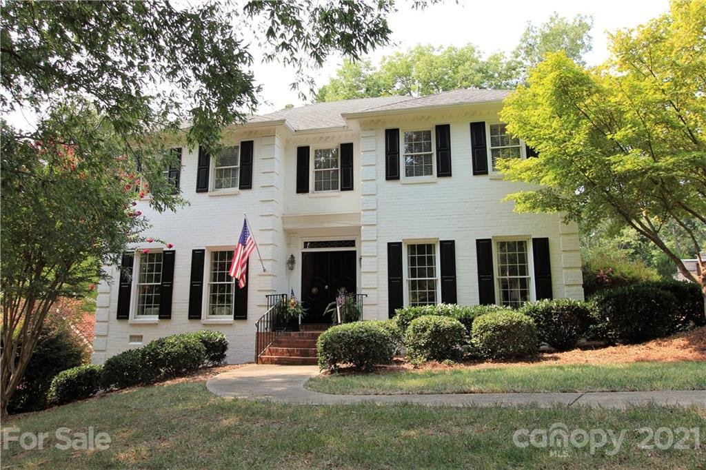 800 Stanhope Lane