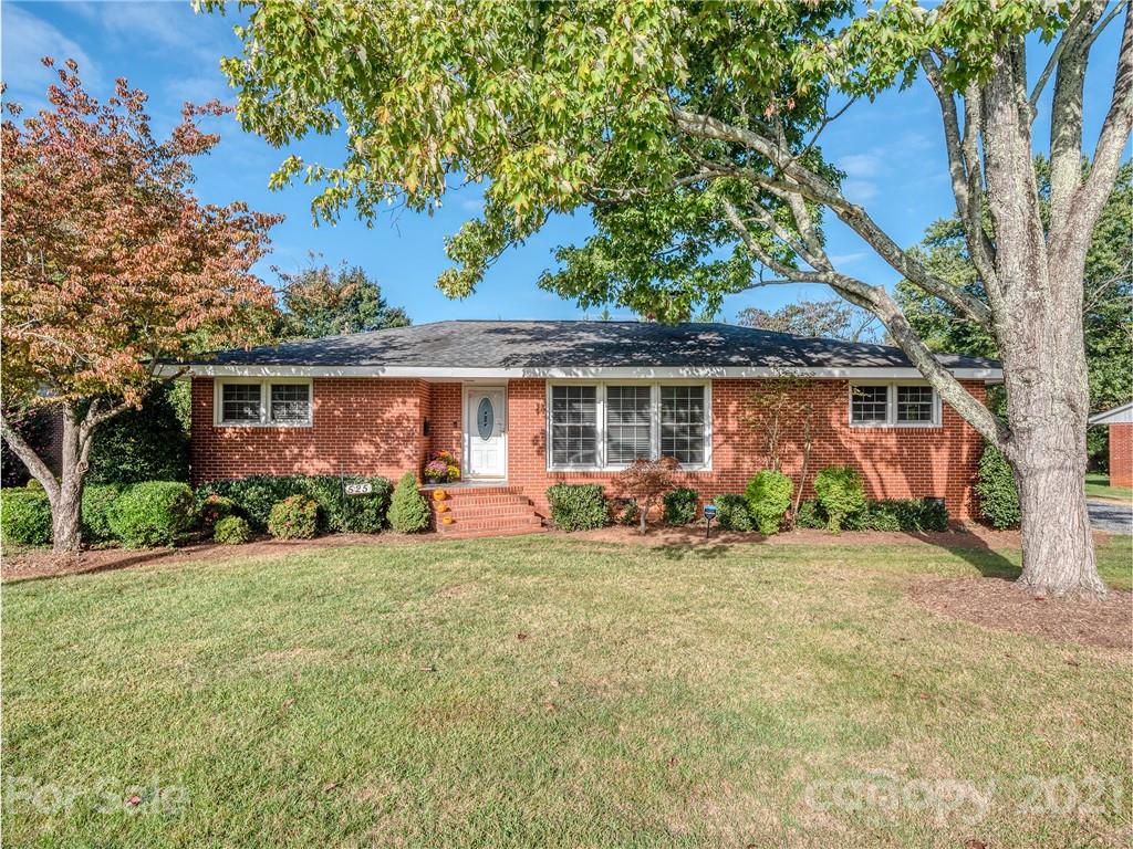 525 Ruby Lane