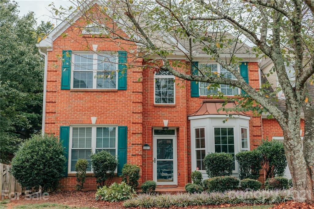 8807 Glenover Circle