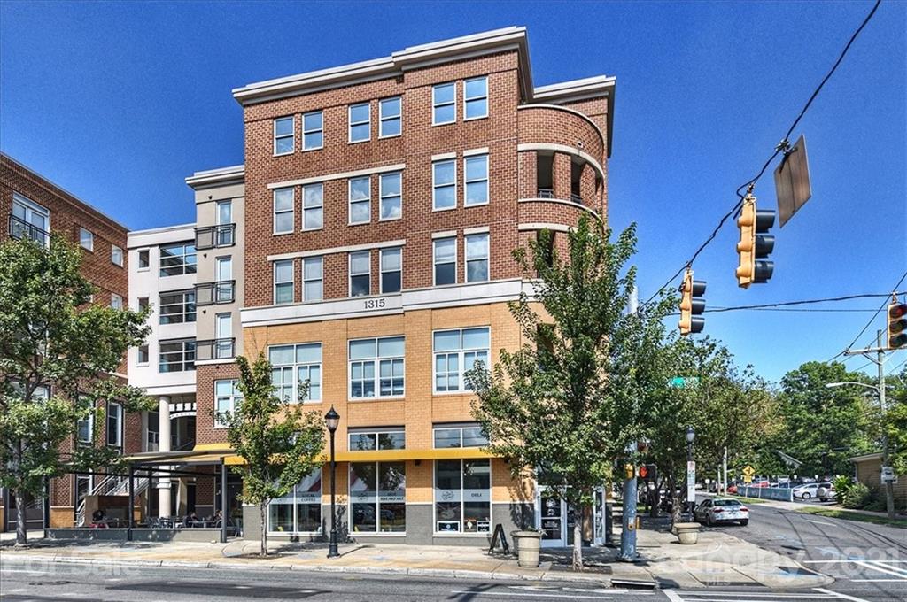 1315 East Boulevard 529