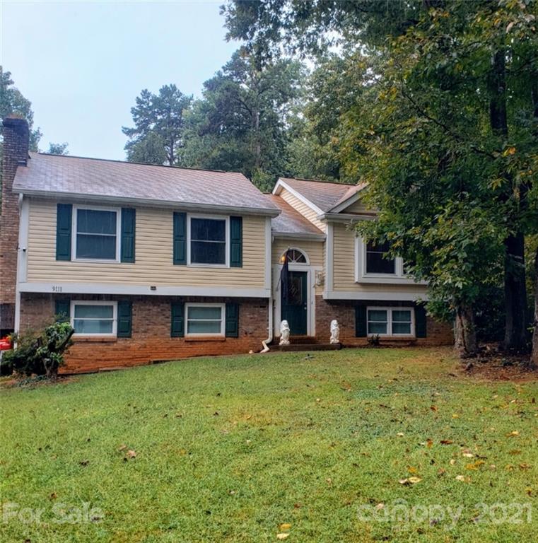 9111 Touchstone Lane