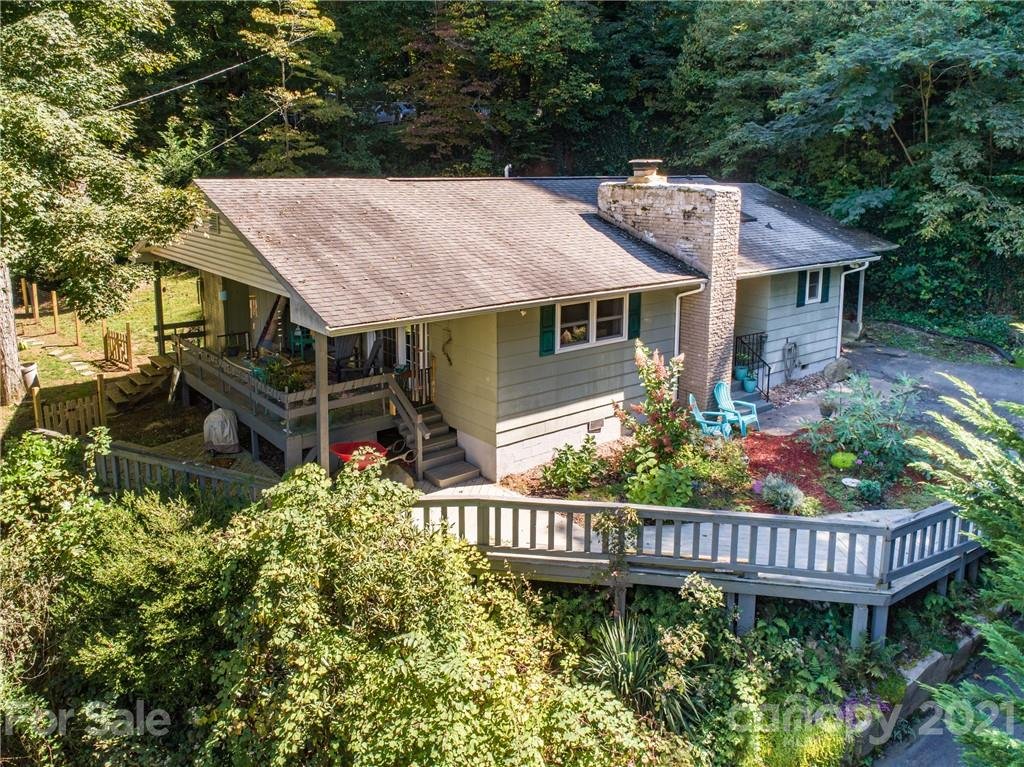 224 Highlands Loop
