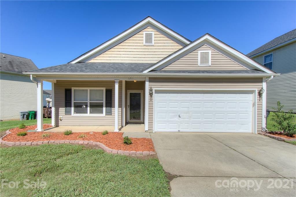 1211 Ballina Way