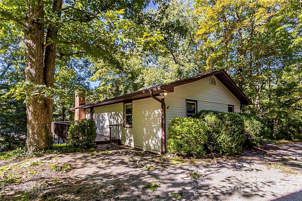 8 Hearthstone Lane
