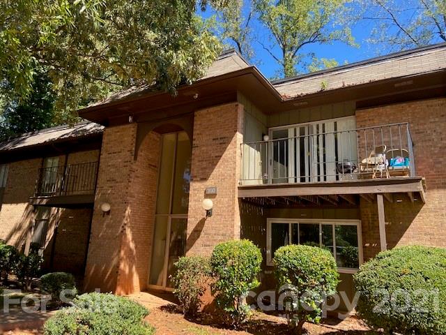 300 Orchard Trace Lane 2