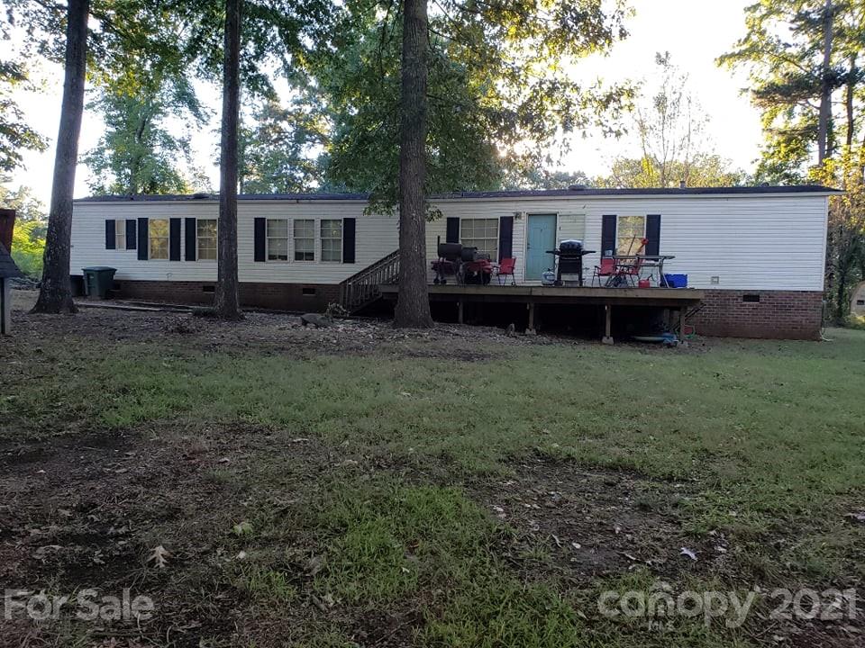 205 Leisure Lane