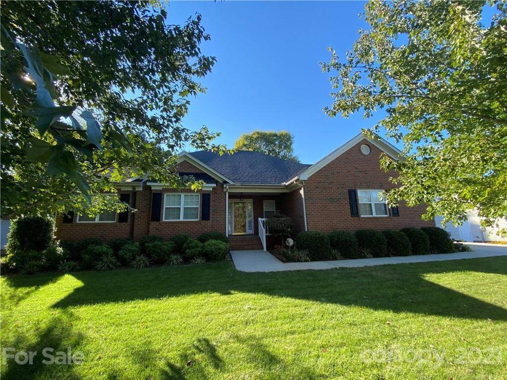 124 Birchwood Court