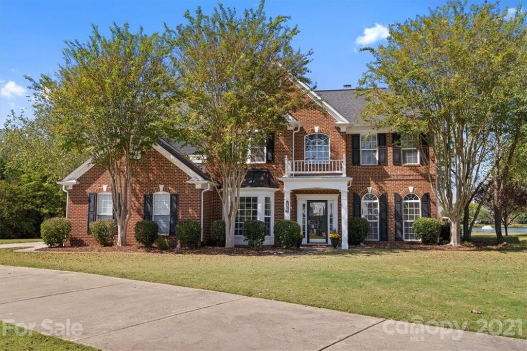 5306 Sir Lionel Court