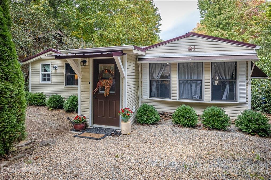 81 Larch Lane