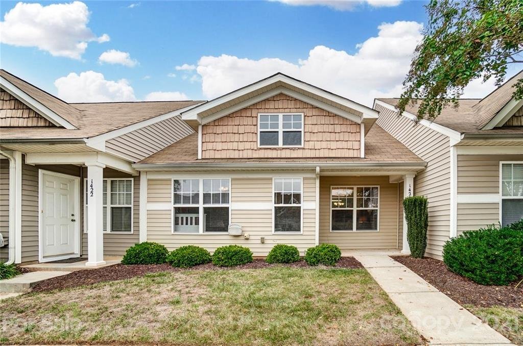 1420 Jasper Ridge Drive
