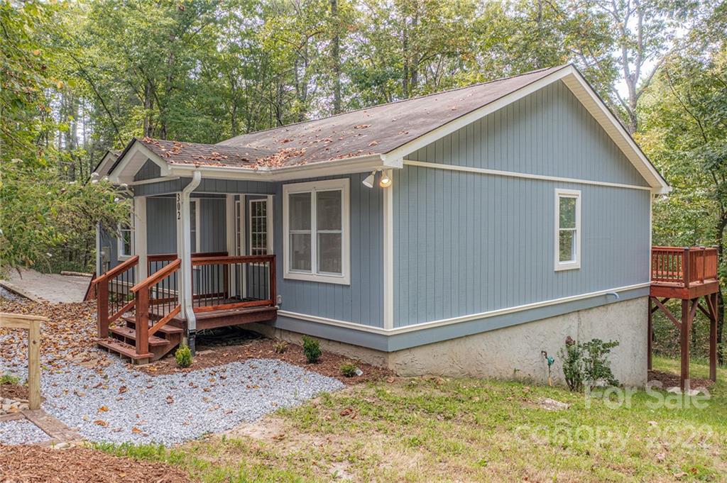 302 Rich Mountain Road