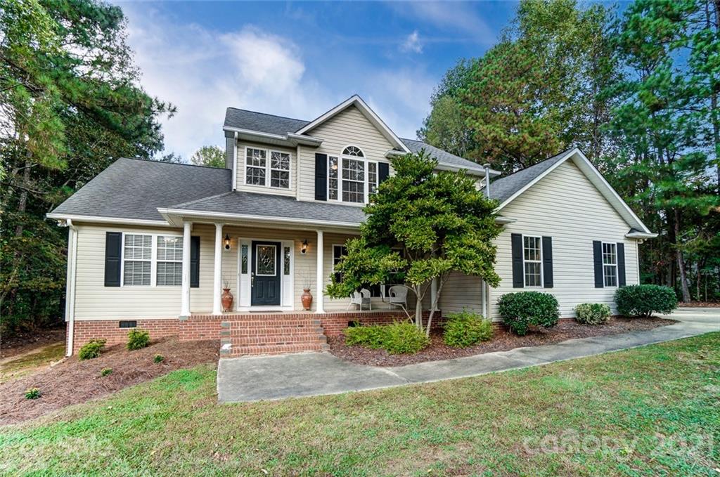 6724 Little Branch Drive