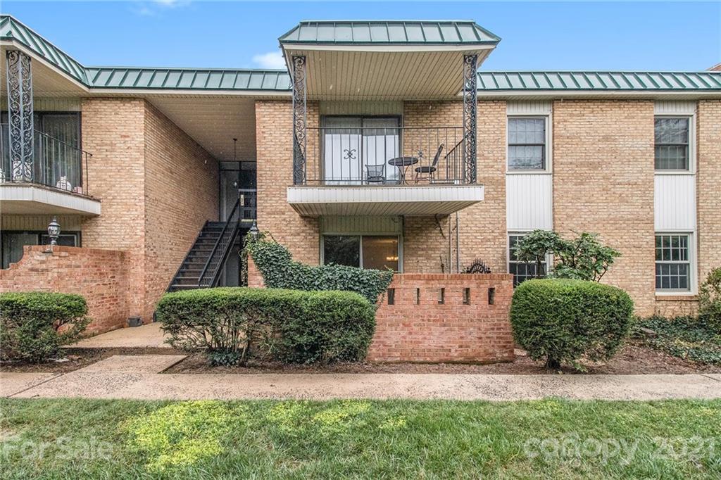4736 Hedgemore Drive #D