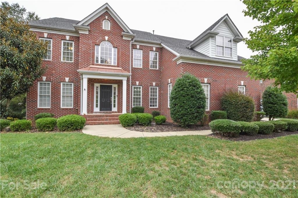 1324 Bershire Lane
