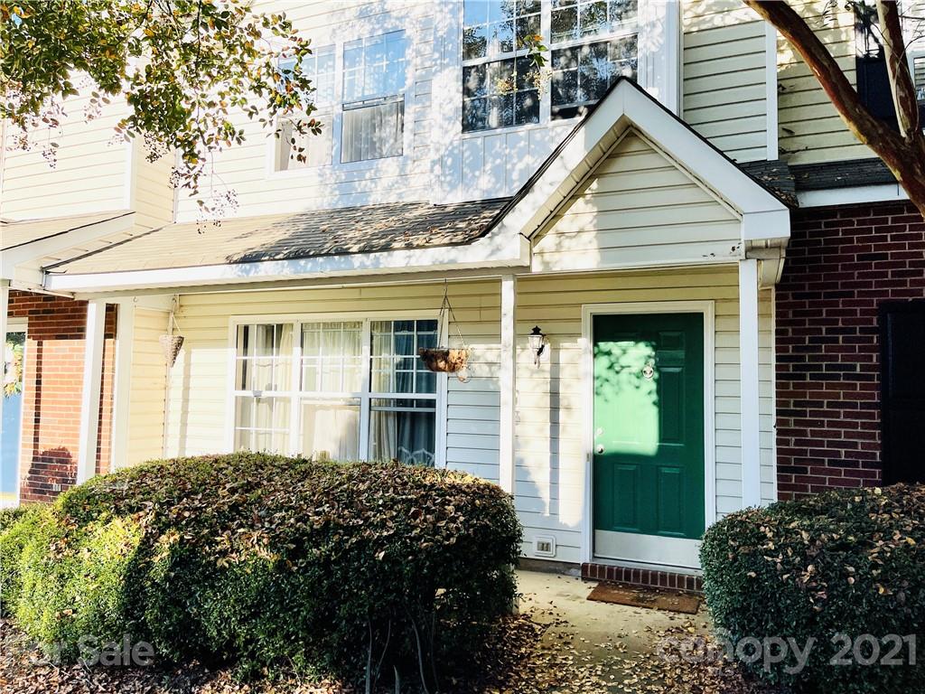 9107 Exbury Court