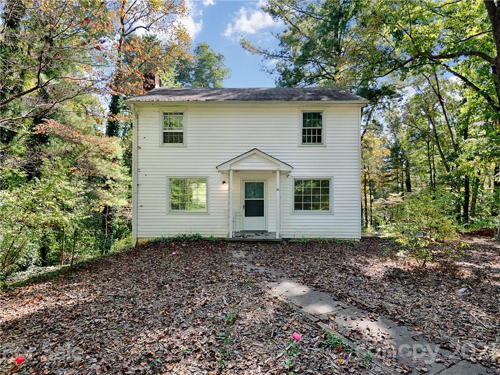 66 Redwood Road