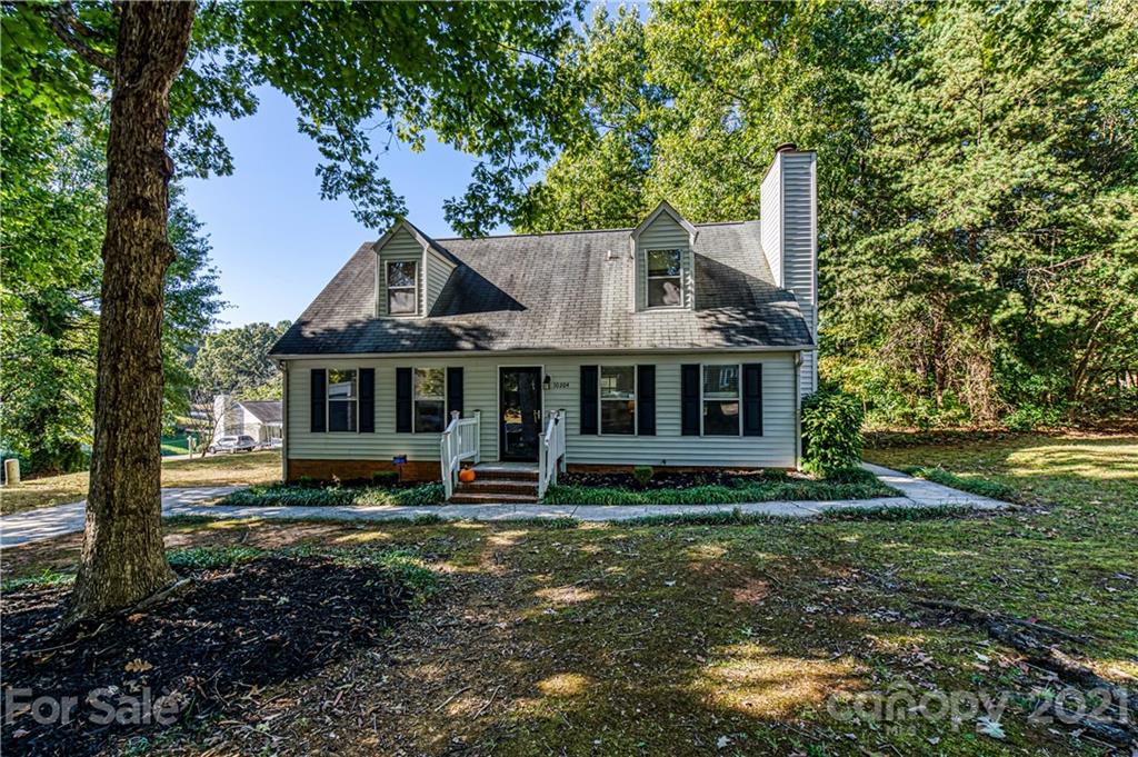 10204 Adaire Circle
