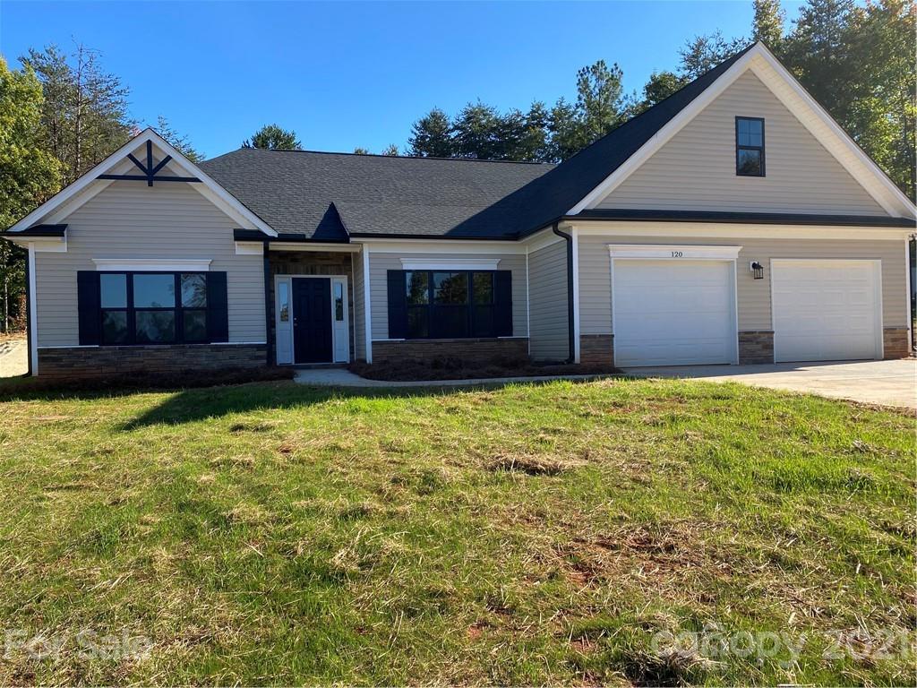 120 Holly Springs Loop