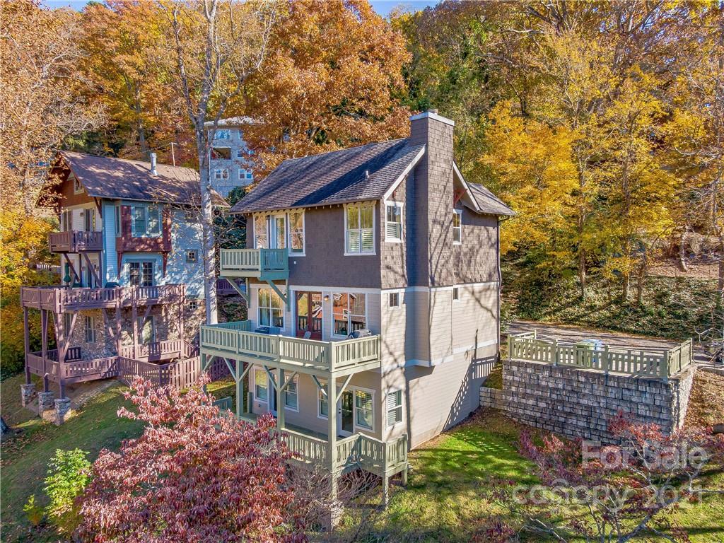 18 Sunset Drive