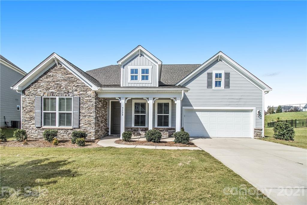 9528 Horsebit Lane