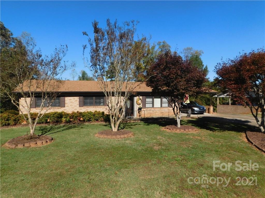 4619 Lakeview Acres Road