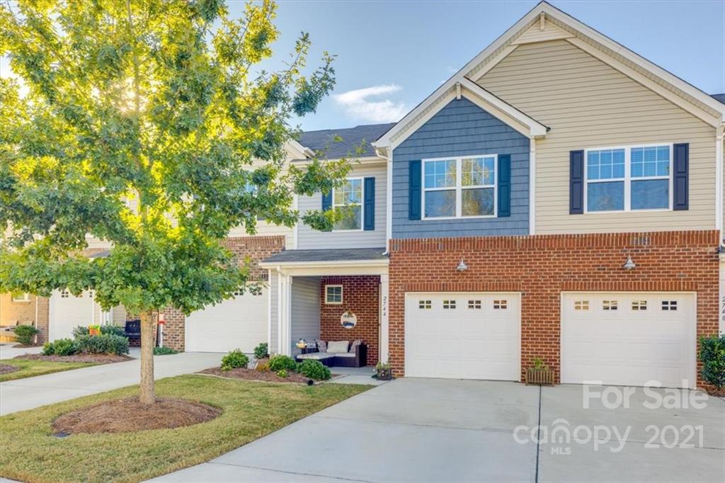 2744 Sawbridge Lane