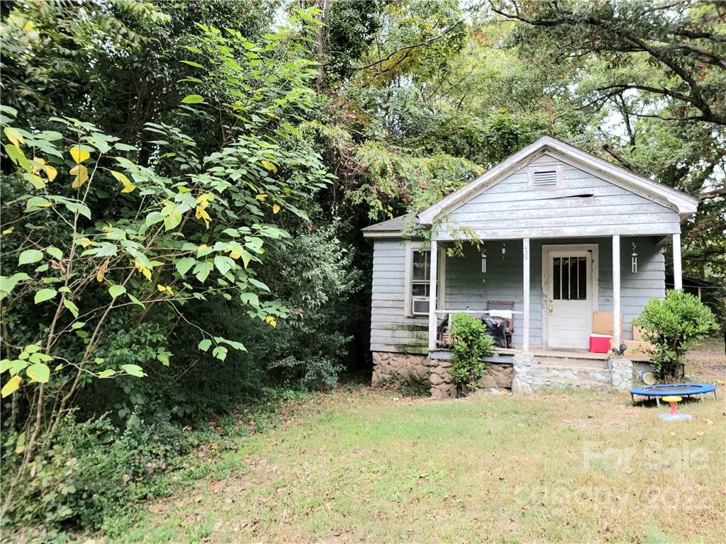 439 Brown Avenue