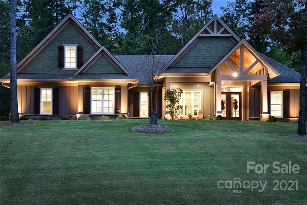 232 Water Oak Way
