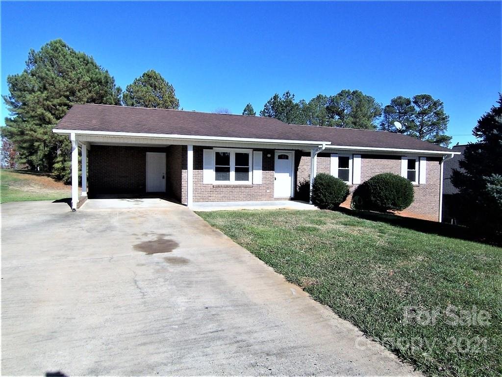 1921 Carolyn Drive