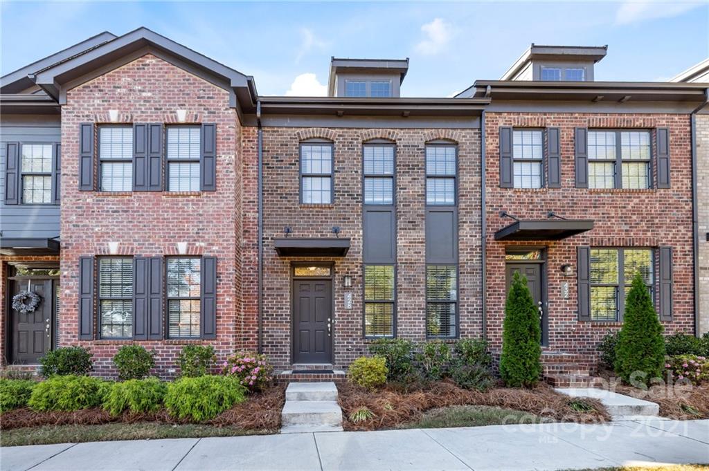 428 Linestowe Drive