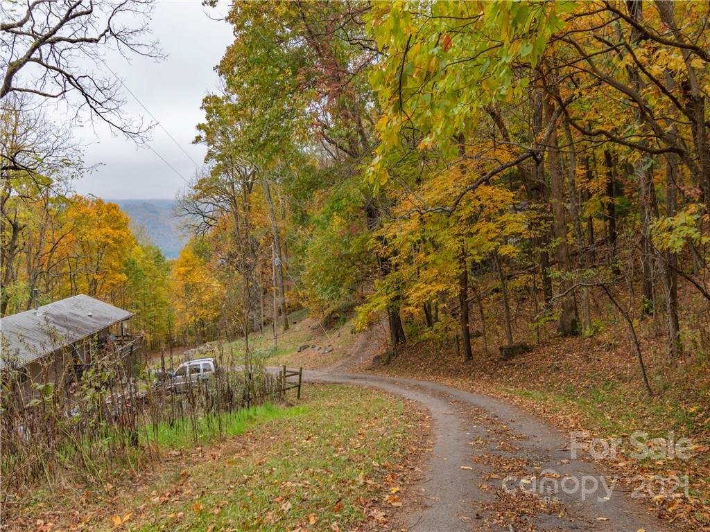 15 Sleepy Hollow Lane