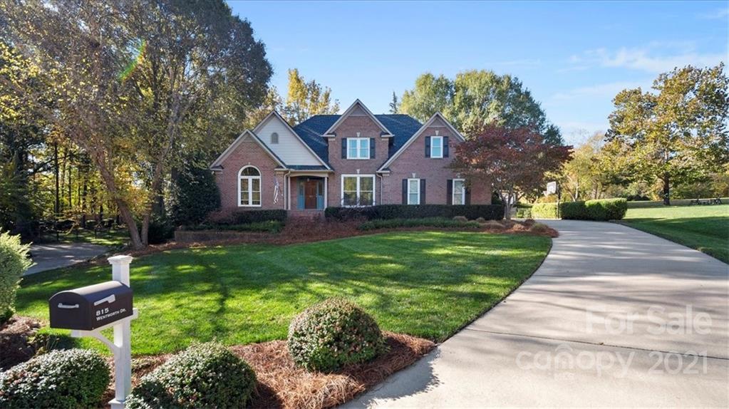 815 Wentworth Drive