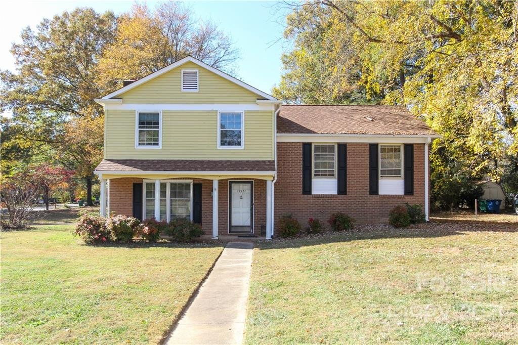 15901 Lawing Court