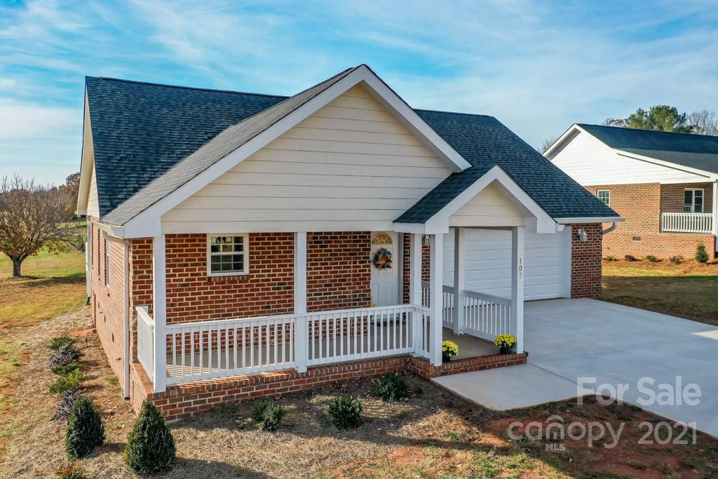 107 Richmond Court