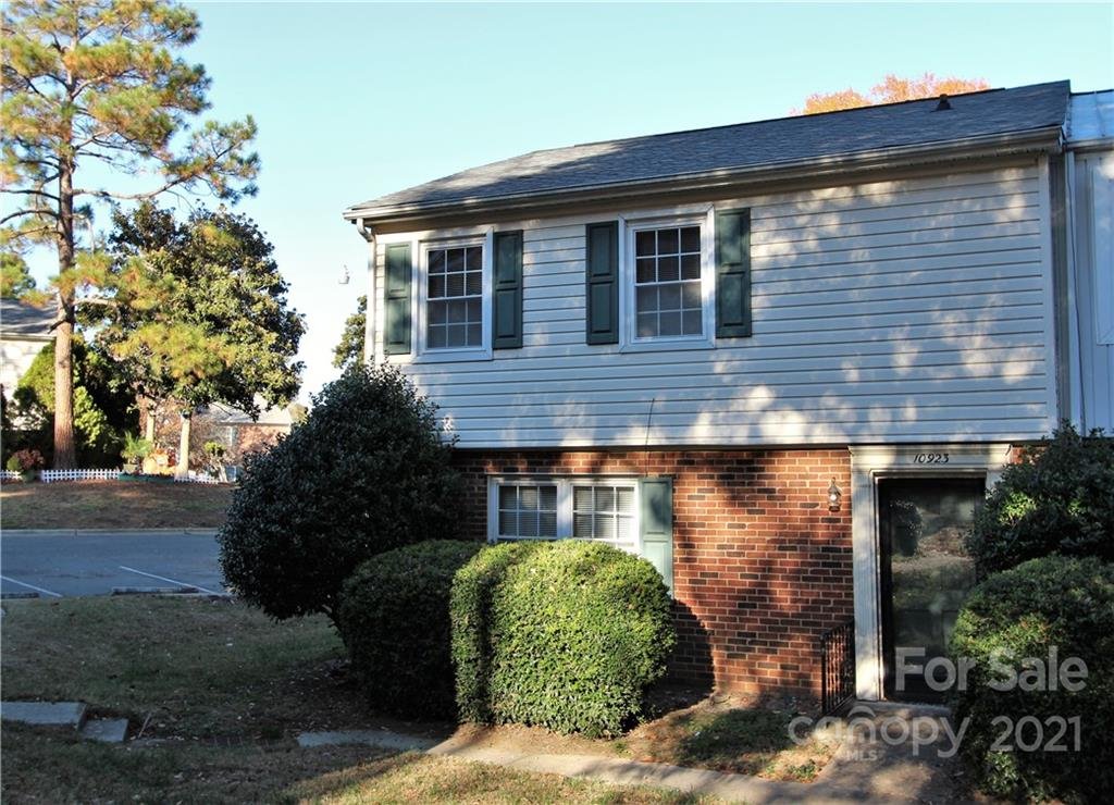 10923 Park Road