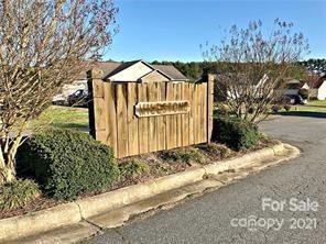 4907 Pond Court