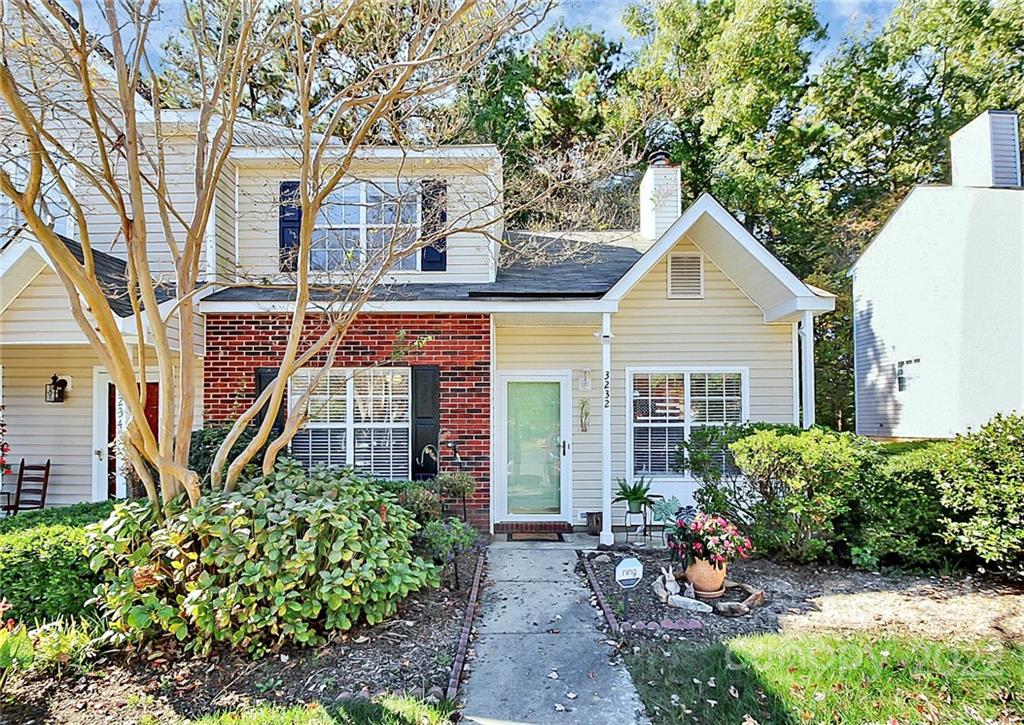 3232 Summercroft Lane
