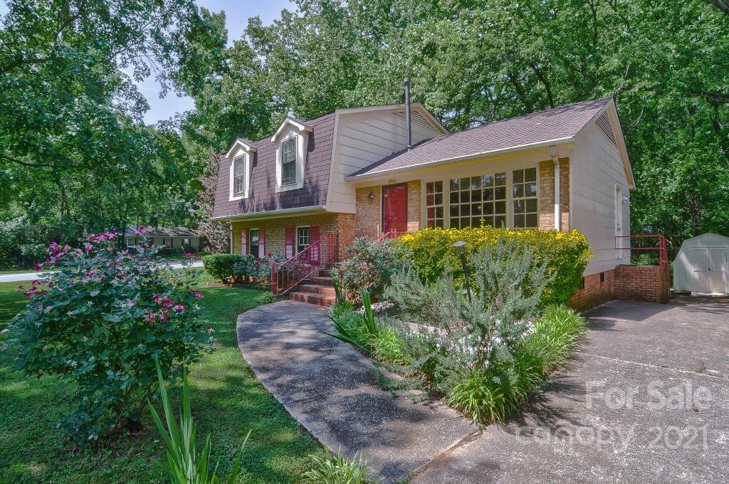 5901 Old Coach Road