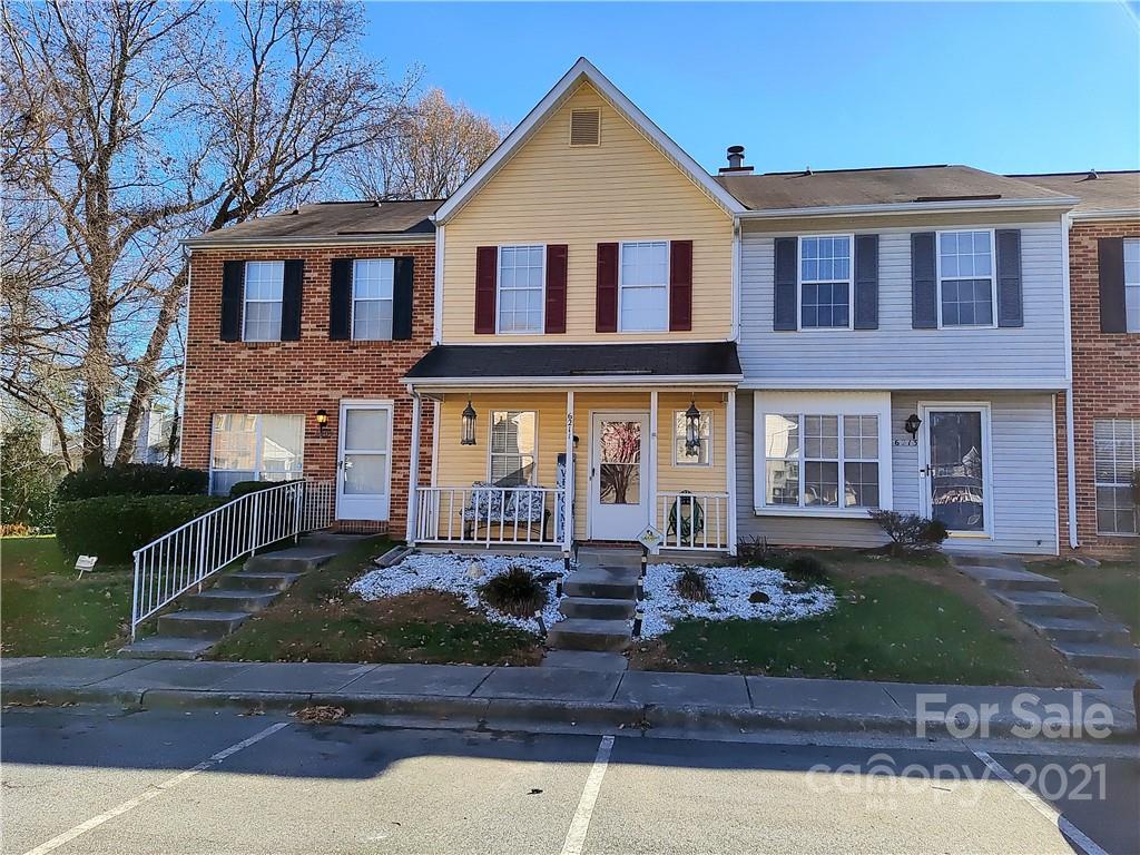6209 Windsor Gate Lane