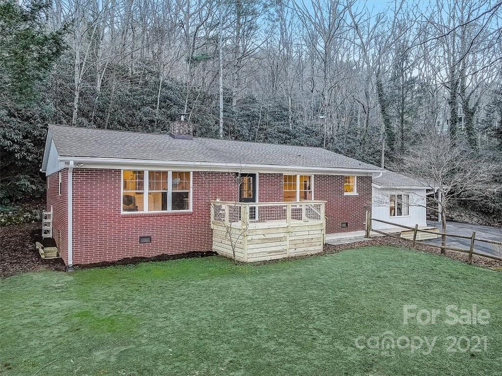 121 Fairway Drive