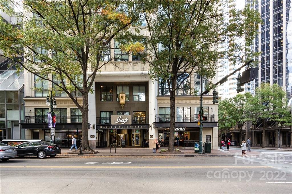 127 Tryon Street 507