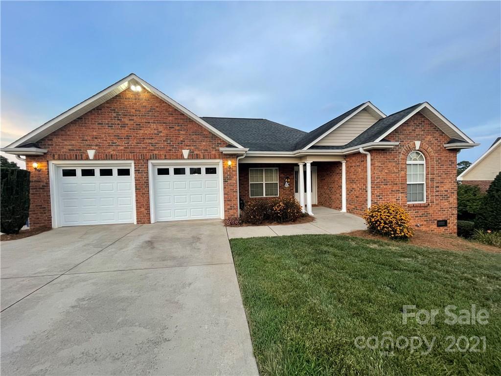 5114 S Oak Circle