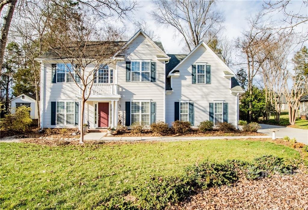 3214 Chatfield Lane