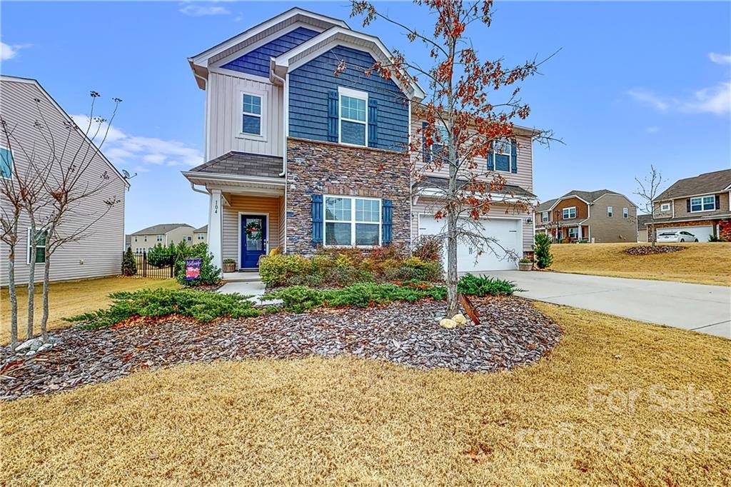 104 Lassen Lane