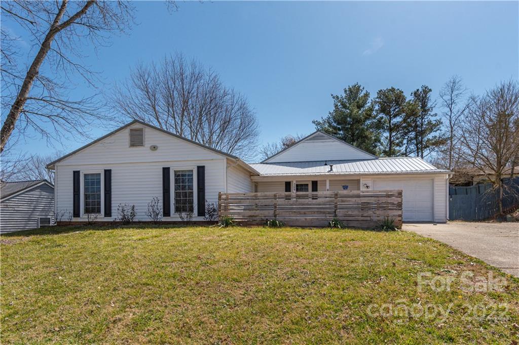 209 Scottlynn Drive