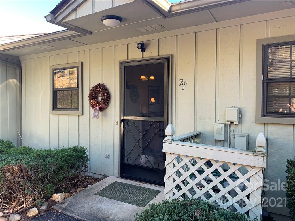 24b Mint Lake Drive 24B