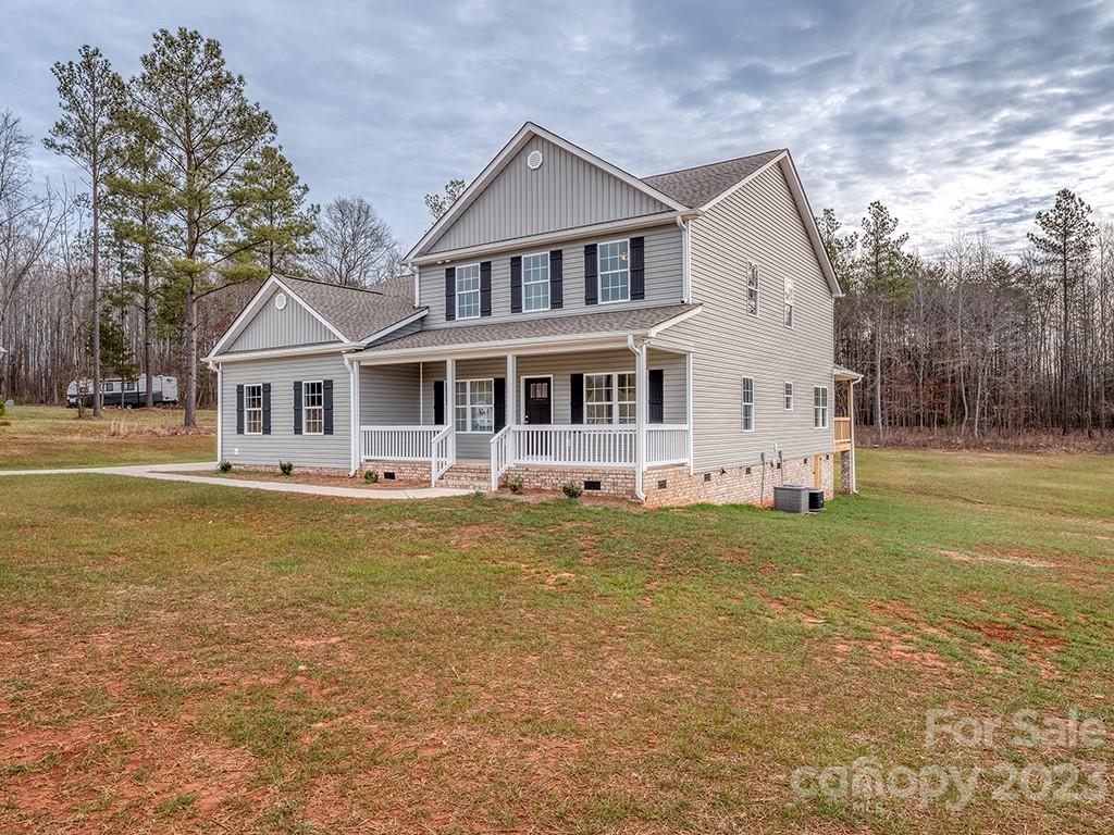 6239 Sanders Landing Lane