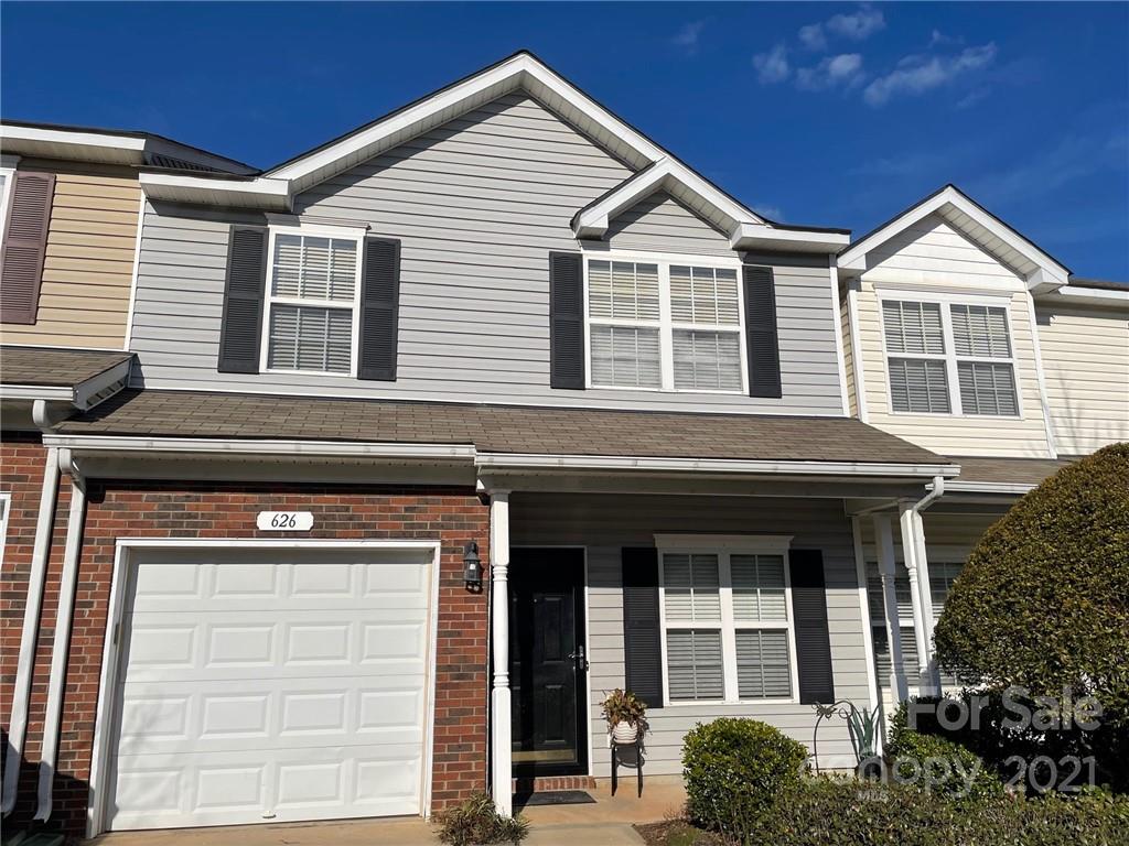 626 Fountain Court