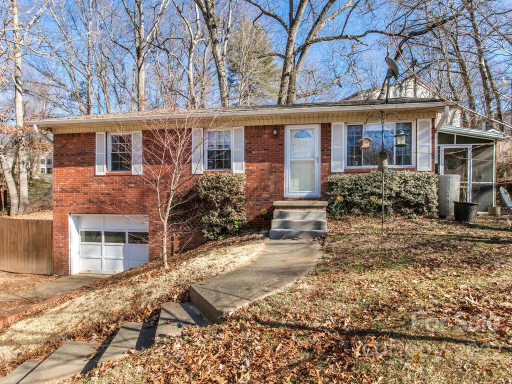 19 Evelake Drive